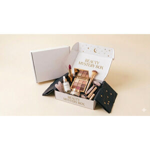 MYSTERY BEAUTY BUNDLE (5-7 PCS)